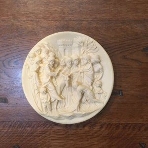 A Santangela Collector Plate - The entry of Christ into Jerusalem